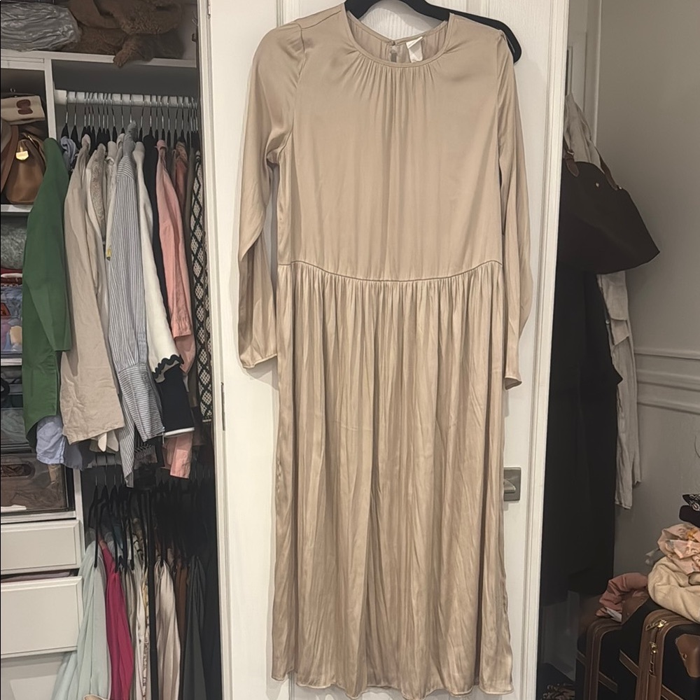 H&M Satin Elegant Cream Long Sleeve Dress